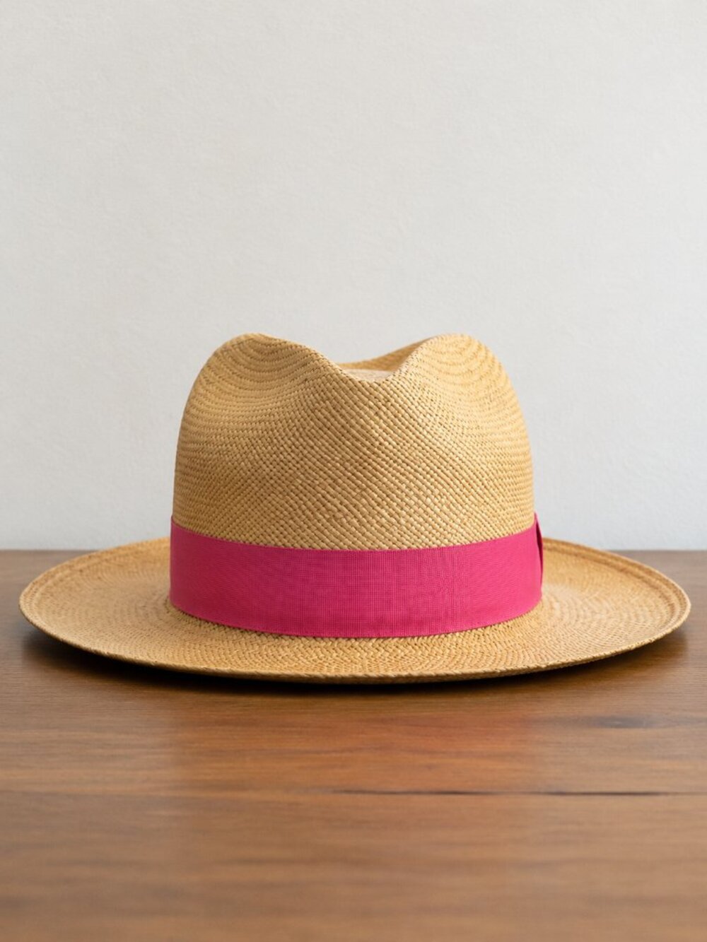 Y Prymal Handmade Ecuador Straw Panama Hat Pink Band Small 21"